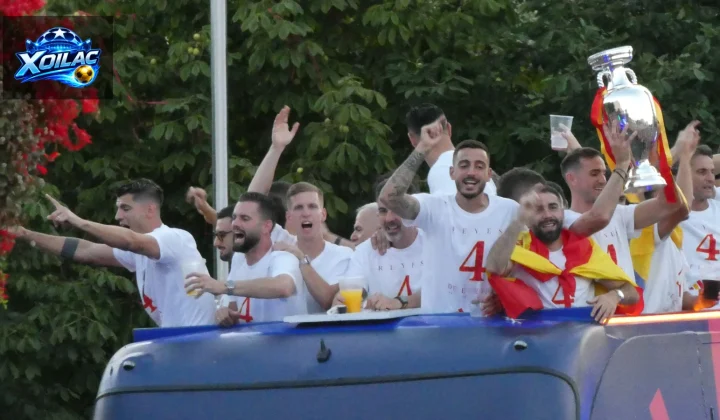 Đội tuyển Tây Ban Nha ăn mừng chức vô địch EURO 2024